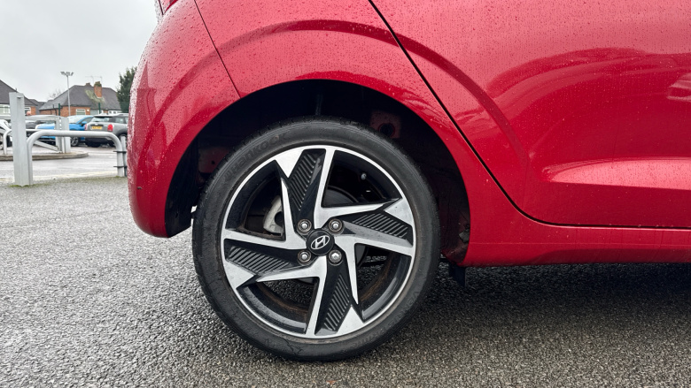 Hyundai i10 1.0 MPi Premium 5dr Petrol Hatchback